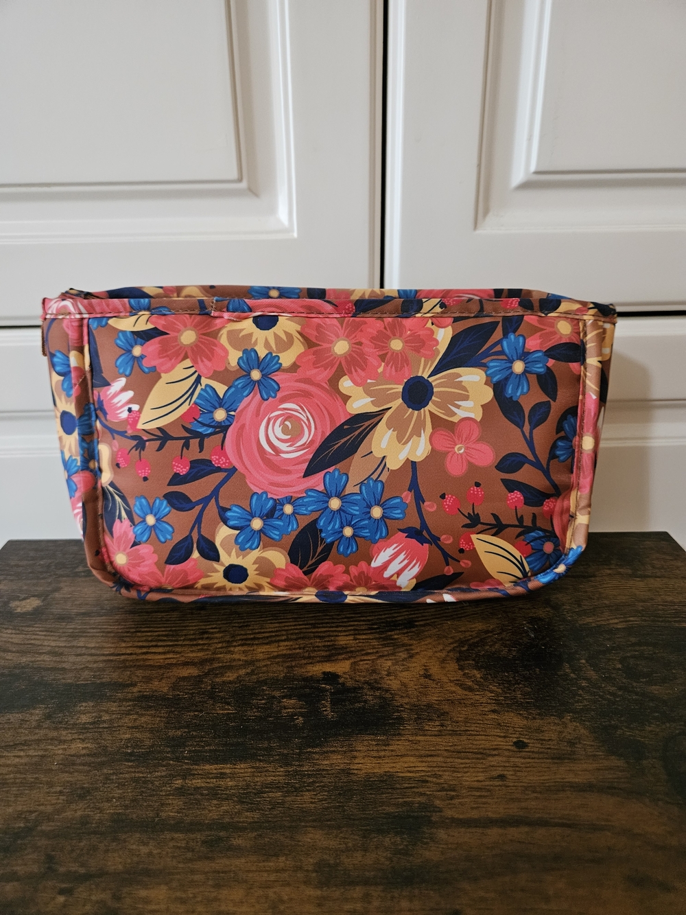 lug 3-Piece Cosmetic Case Set - Trolley XL, Dolly, Parasail in Whimsy Copper - Picture 12 of 13
